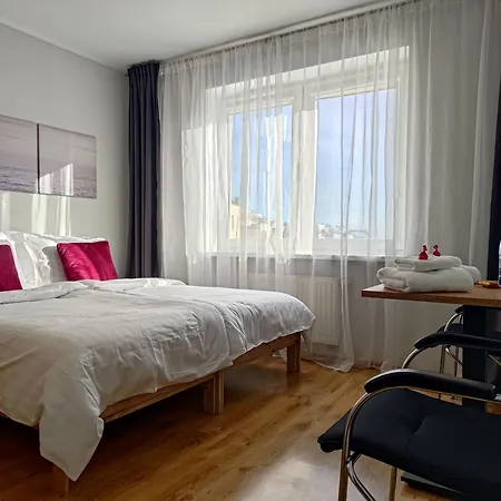 Comfort & Sunny Apartment *
