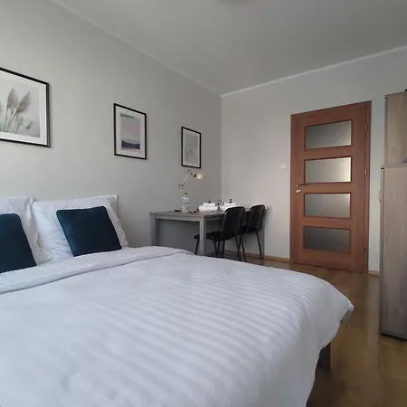 Apartment Comfort & Sunny
