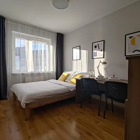 Comfort & Sunny Apartment